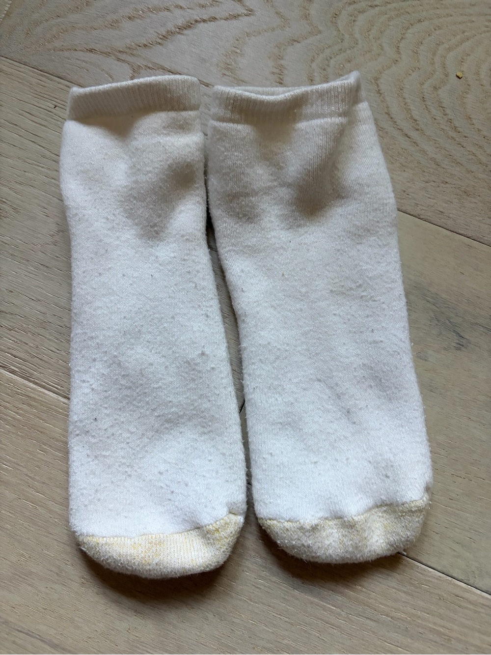 Gold Toe White Ankle Socks with Gold Logo